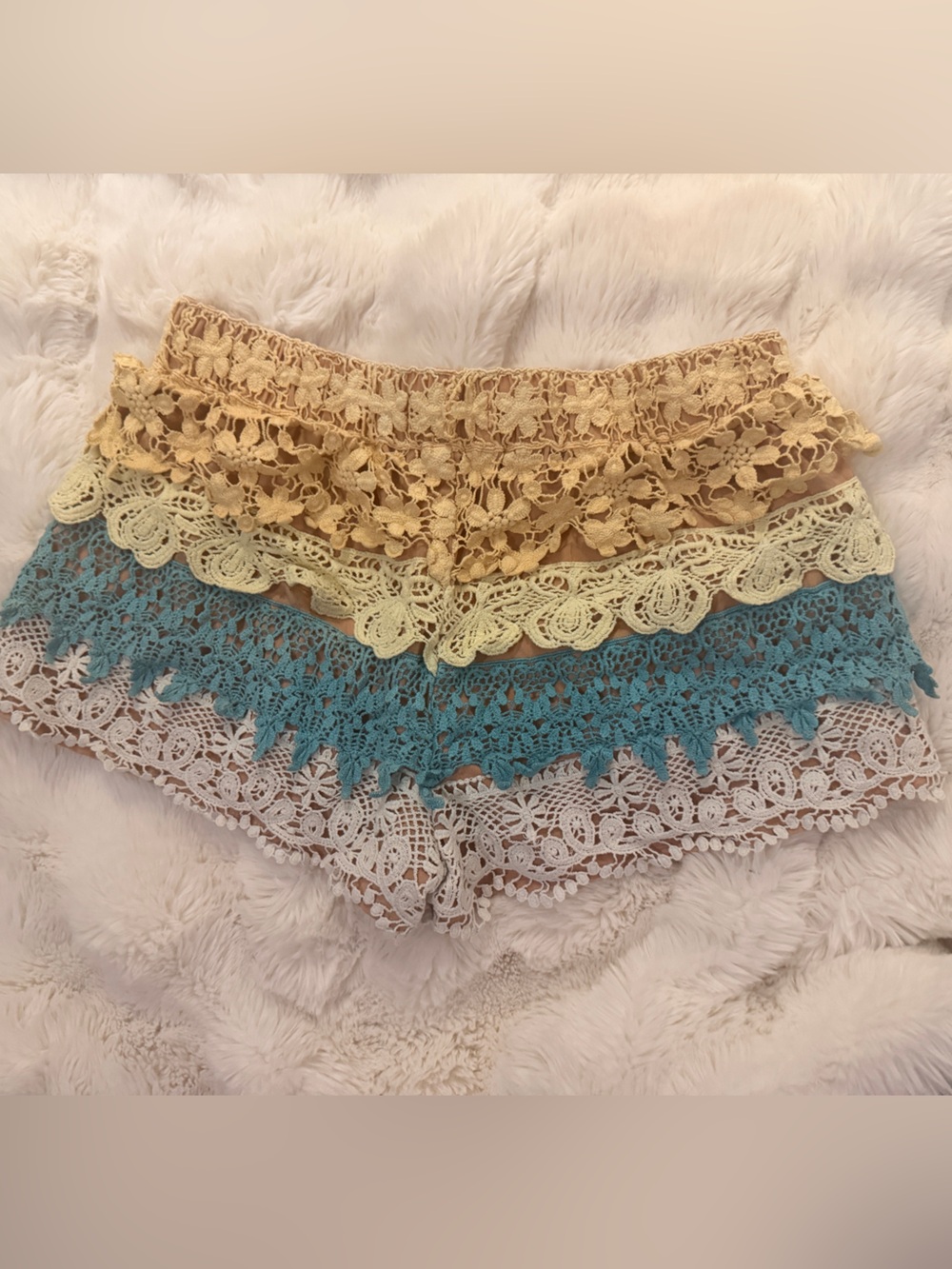 Umgee Layered Crochet Lace Shorts in Tan and Cream